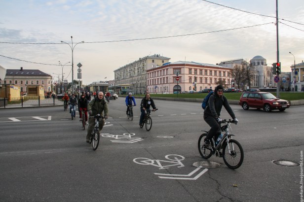 Переезд через проспект Сахарова