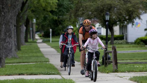 chi-99-things-to-do-with-kids-summer-061-1