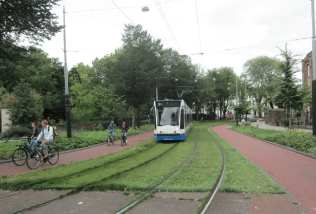 347951B3-F335-434E-8C0A-792BBDE44C8C